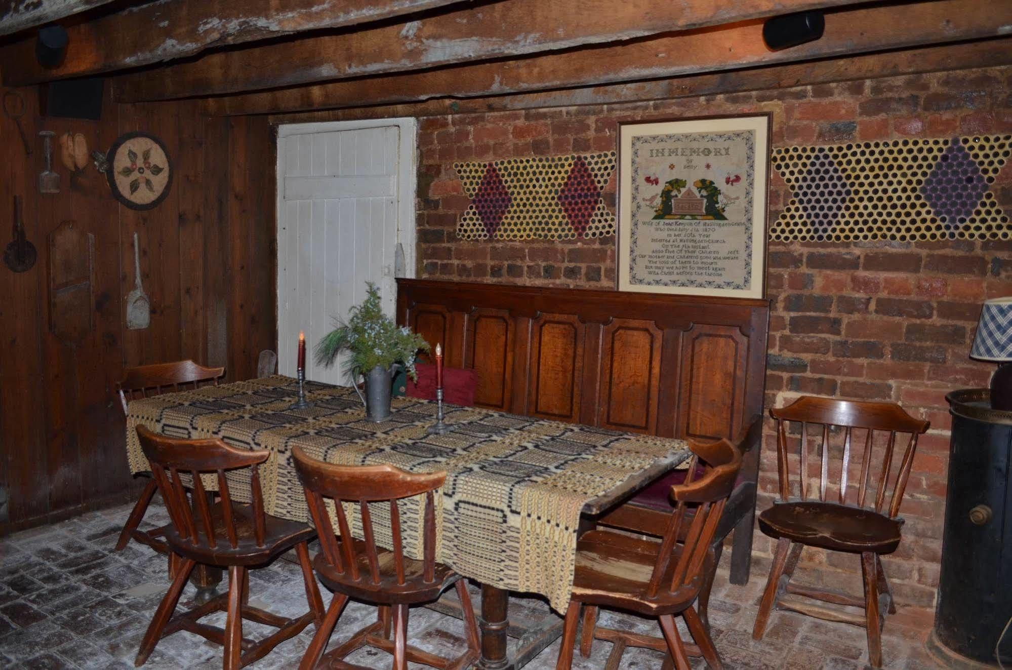 Wayside Inn Middletown Kültér fotó